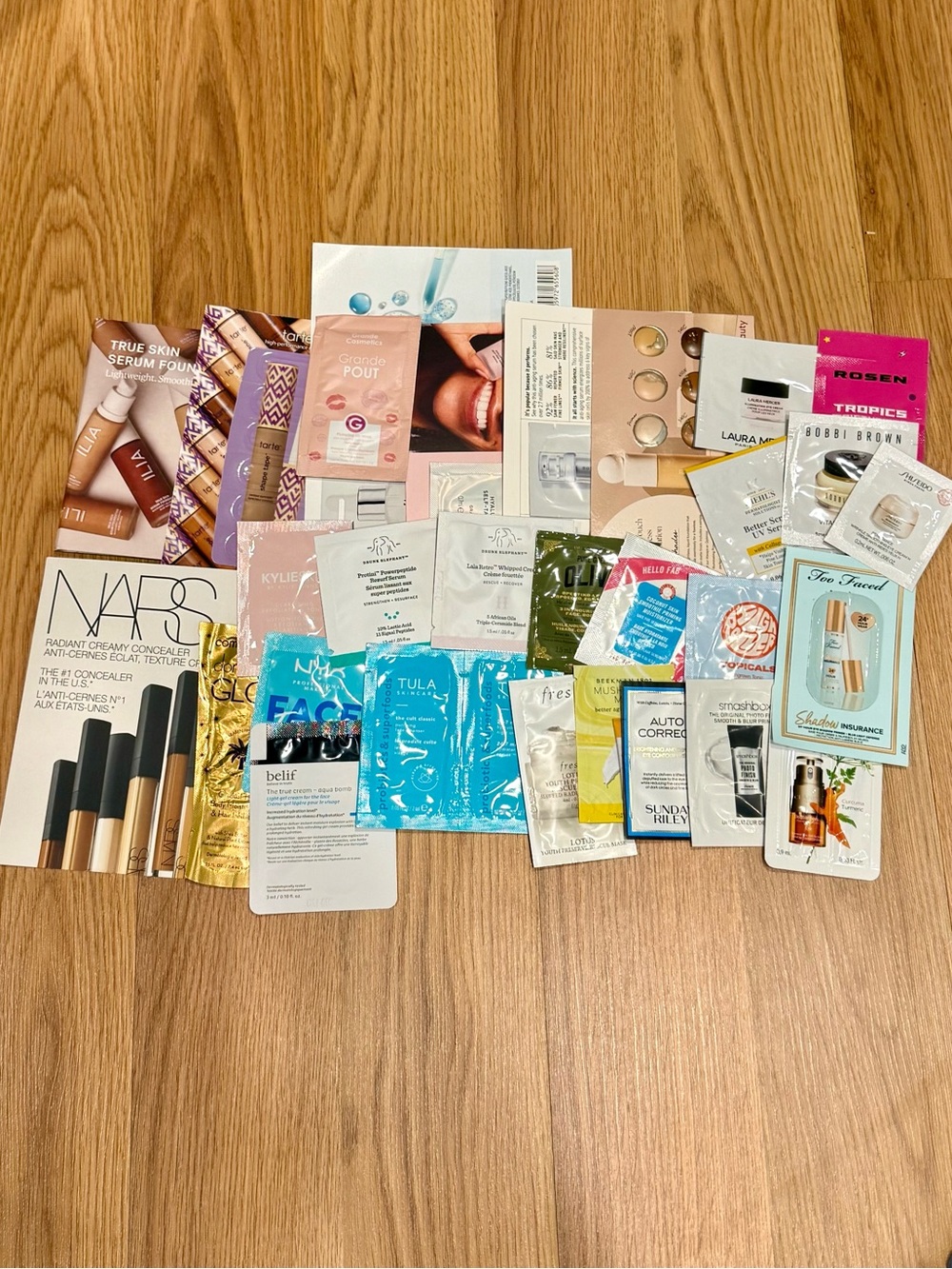 5 for $25 item 🌺 Beauty Samples